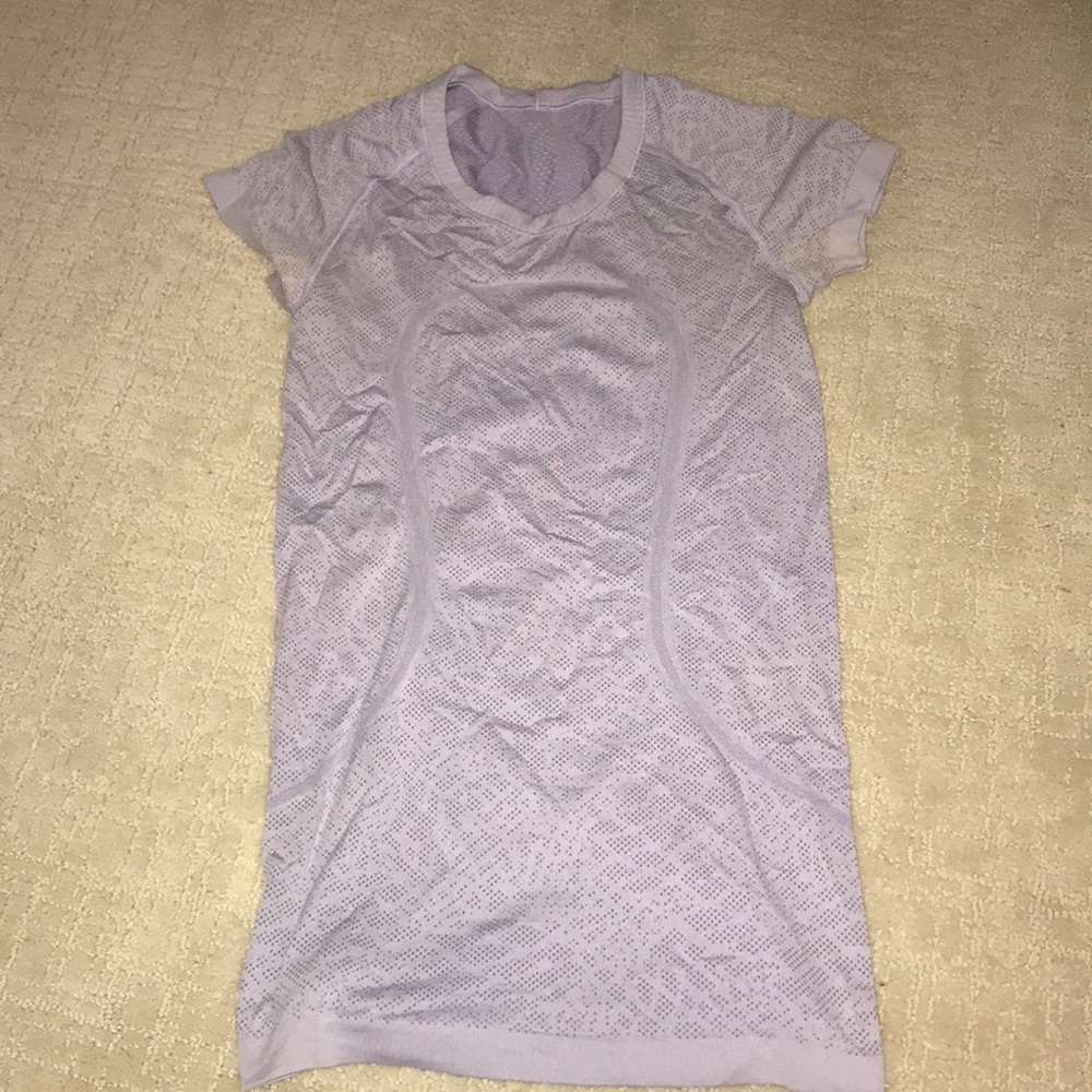 Lululemon top